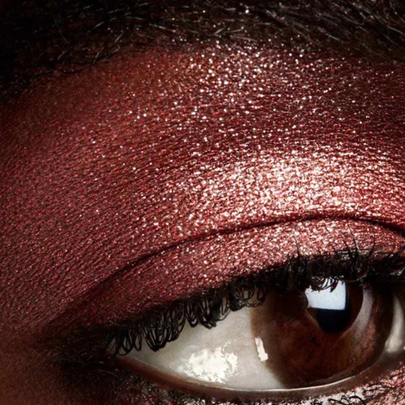 Fenty Beauty Snap Shadows Eyeshadow Palette in Rose - Picture 8 of 9